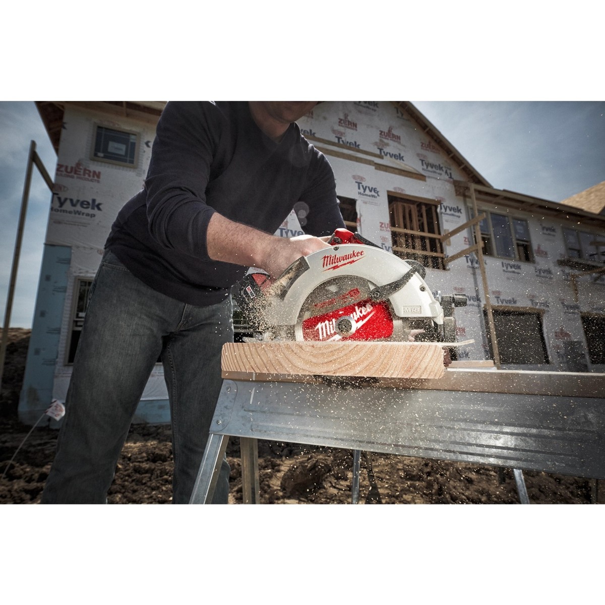 Milwaukee 2631-20 18 Volt M18 Brushless 7-1/4