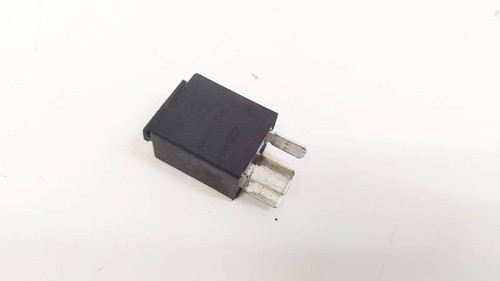 13266316 Relais, Arbeitsstrom  Opel Astra DE2201791-61