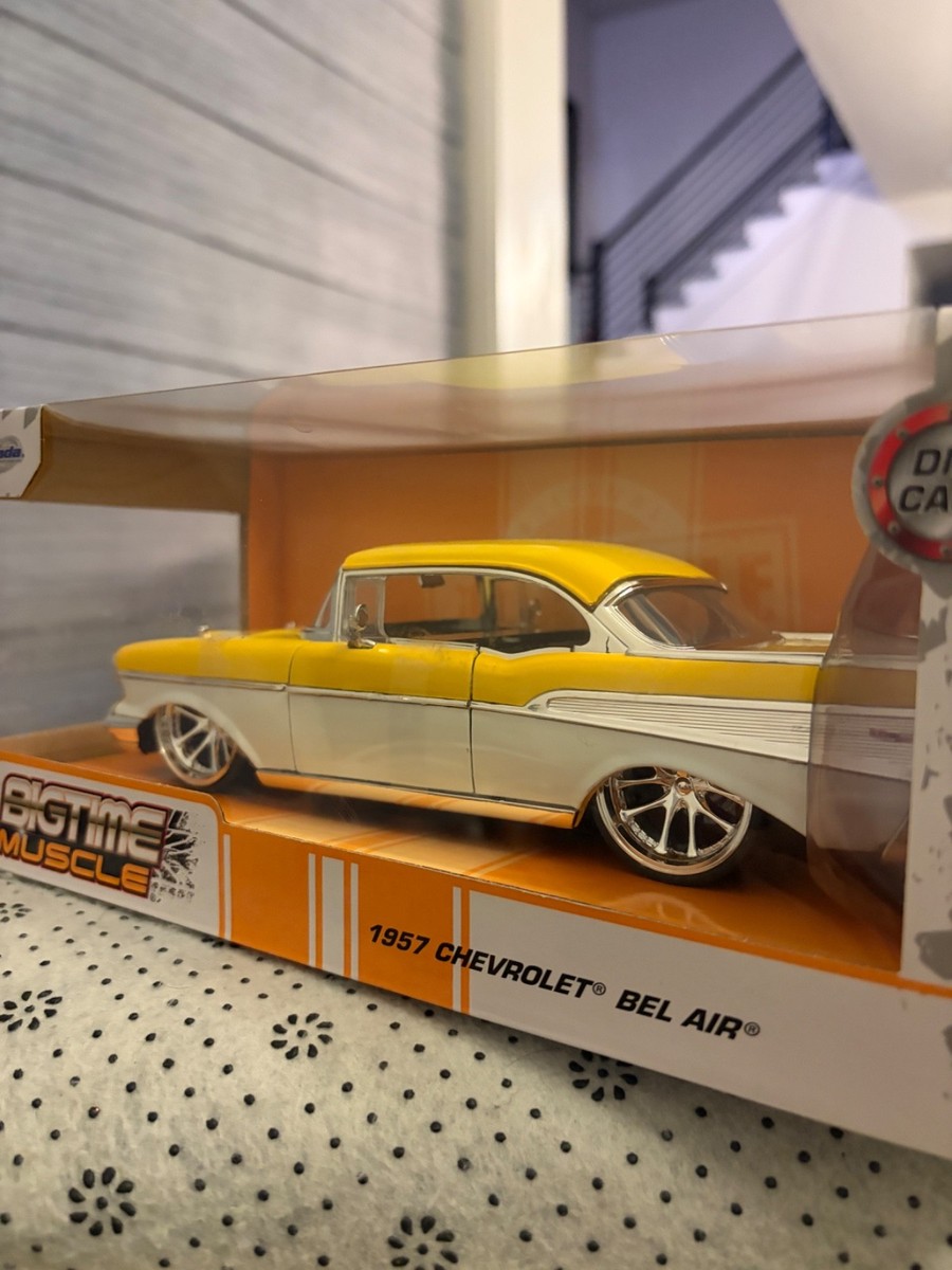 1:24 Jada Big Time Muscle 1957 Chevy Bel Air / Yellow/White | eBay