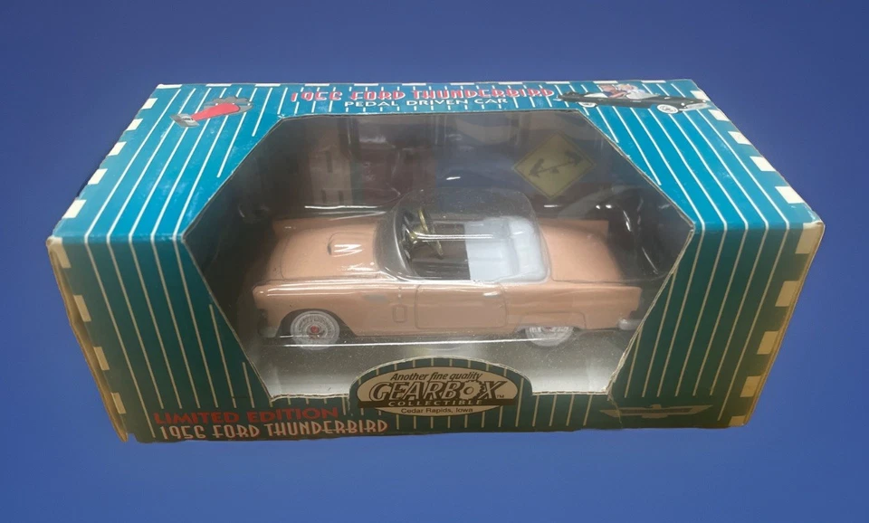 GEARBOX COLLECTIBLE 1956 THUNDERBIRD PEDAL DRIVEN CAR DIECAST LOT OF 4 - Image 3 of 4