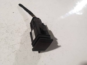 Volkswagen Polo 2007 Heated screen switch (Window Heater Switch) 6 #2504120-11