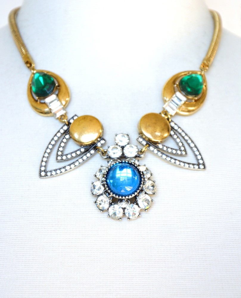 Elegant Statement Bib Necklace for Weddings and Special Events Elegant Statement Bib Necklace for Weddings and Special Events