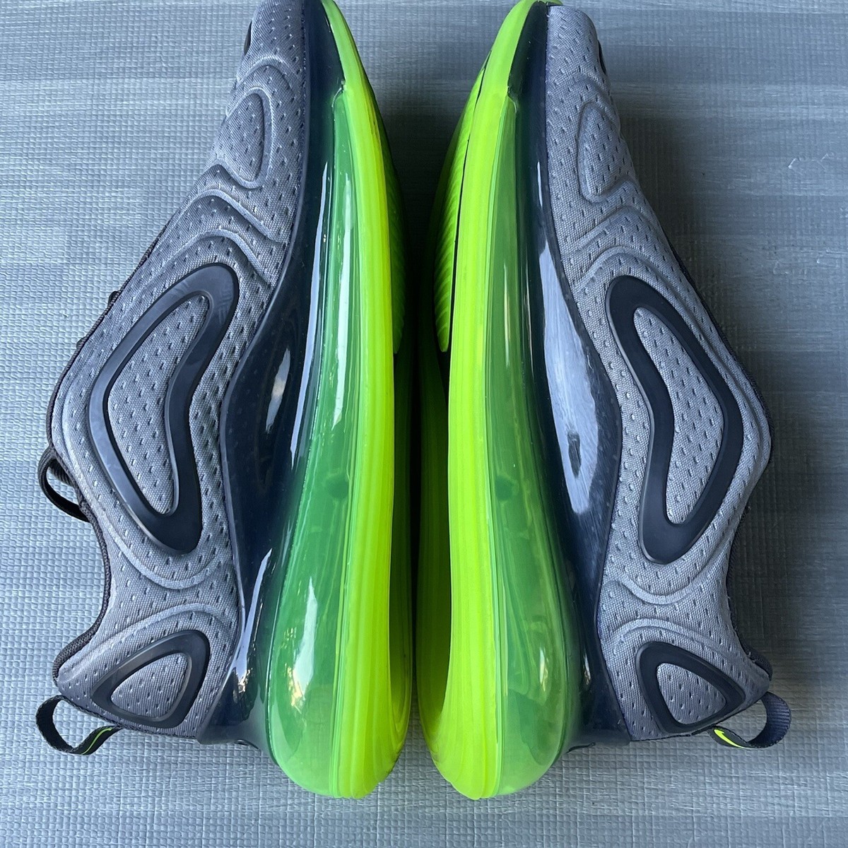 Nike Air Max 720 - CN9833 002 - Smoke Grey / Electric Green 
