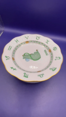 Herend Hand Painted Zodiac/Home Deco Plate Green Fishnet Designed