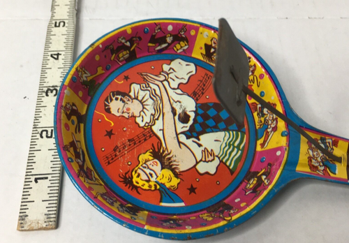 US Metal Toy Mfg Co "Masquerade" 1940s Tin Party Noise Maker Clapper Vintage - Picture 3 of 15