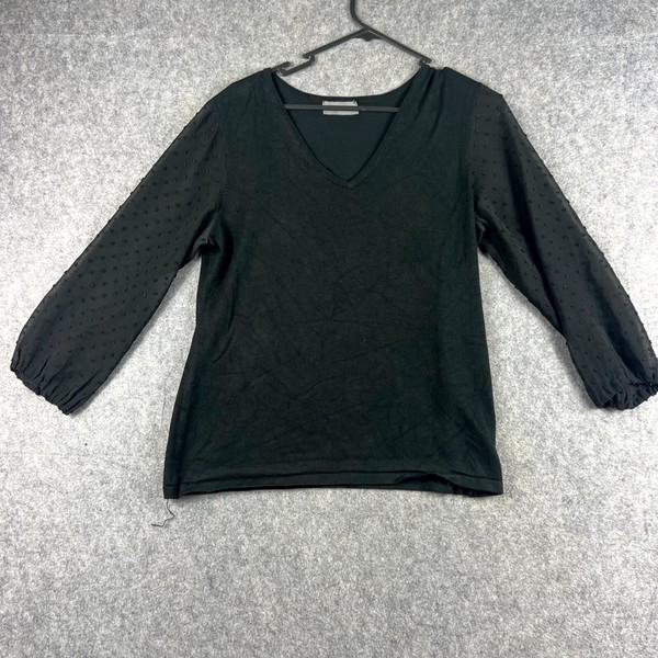 Jacqui E Womens T Shirt Small Black Long Sleeve V Neck Pullover Lightweight Logo