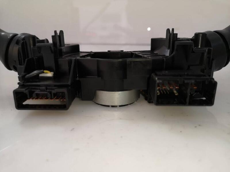 写真 02290 multifunction board for TOYOTA AURIS 1.6 16V CAT 2006