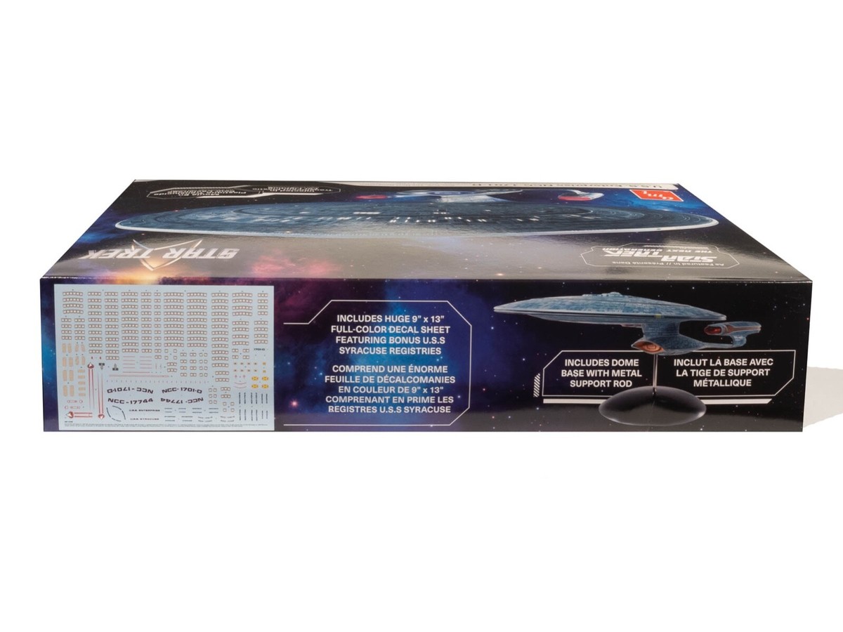 Star Trek TNG USS Enterprise 1701 D - 1:1400 scale (2024 reissue