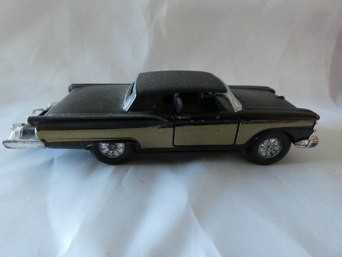 Ford Fairlane 500 ビンテージ当時物ブリキカー ネジ巻き前進 VINTAGE DIECAST CAR FORD FAIRLANE 500 #8801 | eBay