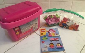 5585 LEGO Pink Brick Set