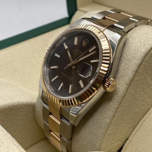 Rolex Datejust 41 126331 Rose Gold Steel Oyster Chocolate Dial Watch B&P 2017 - Picture 4 of 7