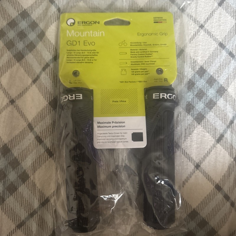 Ergon GD1 Evo Black slim New & Sealed - Lock on Grips