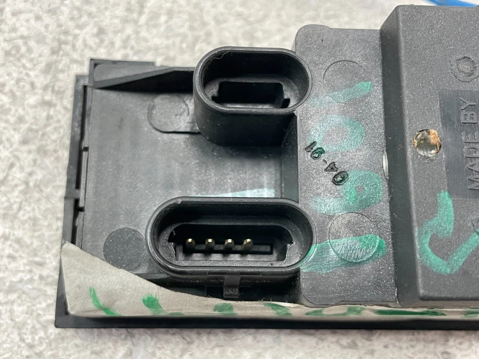 Interruptor de ventana de bloqueo de puerta de paso delantero derecho Cadillac Allante 1987-1993 1601 OEM Foto 4 de 4