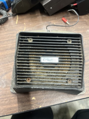 Vintage Krikette Hump Mount Speaker By Kriket Accoustic Fiber Sound System