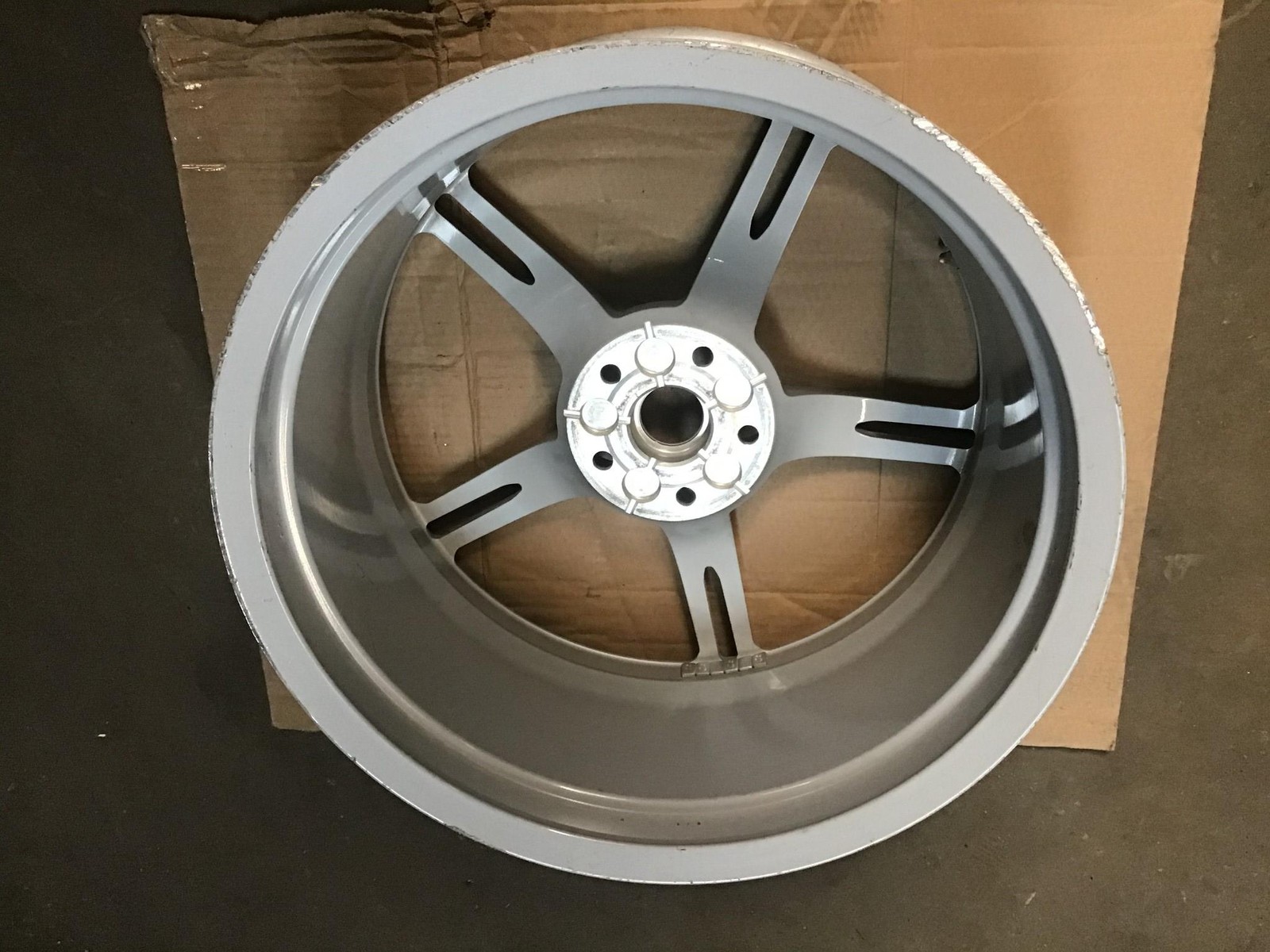 McLaren 650S 2015 Front Wheel Rim 19X8.5 Size 19 Inch 15-17 :A