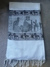 Peruvian Soft And Lightweight Pashmina Shawl Scarf Wrapped