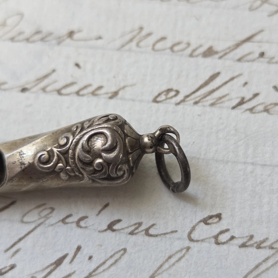 Pendentif Argent Sifflet Miniature Ancien Vers 1900 XIXè Silver Charm Pendant - Photo 4/4