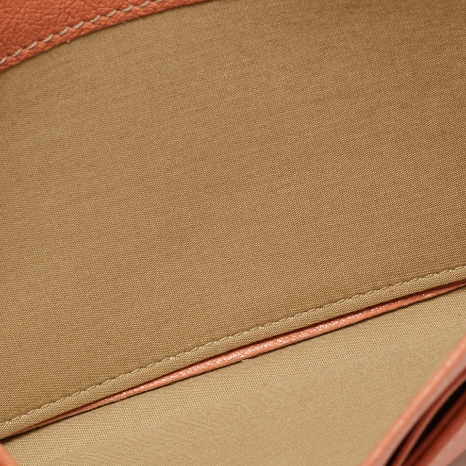 Cartera Continental Chloe Tricolor Arrugada y Cuero Sobre Solapa Foto 2 de 4