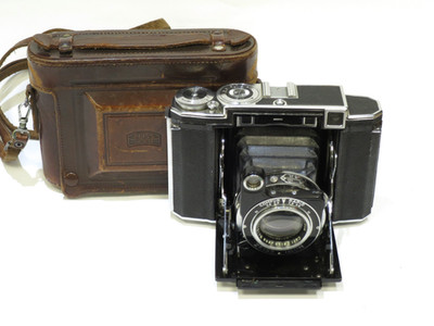Zeiss Ikon Super Ikonta 530/16 mit Tessar 2,8/80 und Originaltasche, top Zustand