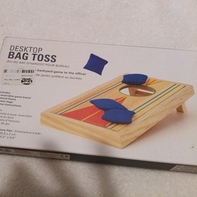 Desktop Kikkerland Office Bean Bag Toss Game Corn Hole, EUC 