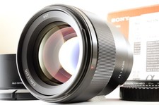 Mint Sony FE 85mm f/1.8 SEL85F18 Full Flame Prime Portrait Lens Hood Box 5741