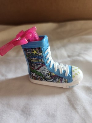 2013 McDonalds Skechers Twinkle Toes Toy Key Chain High Top Sneakers - Blue