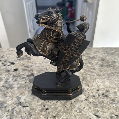 Harry Potter Wizard Chess Knight Black Bookends NOBLE COLLECTIONS- No Box