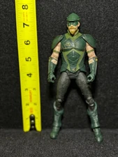 McFarlane GREEN ARROW 7” DC Multiverse Page Punchers Injustice 2