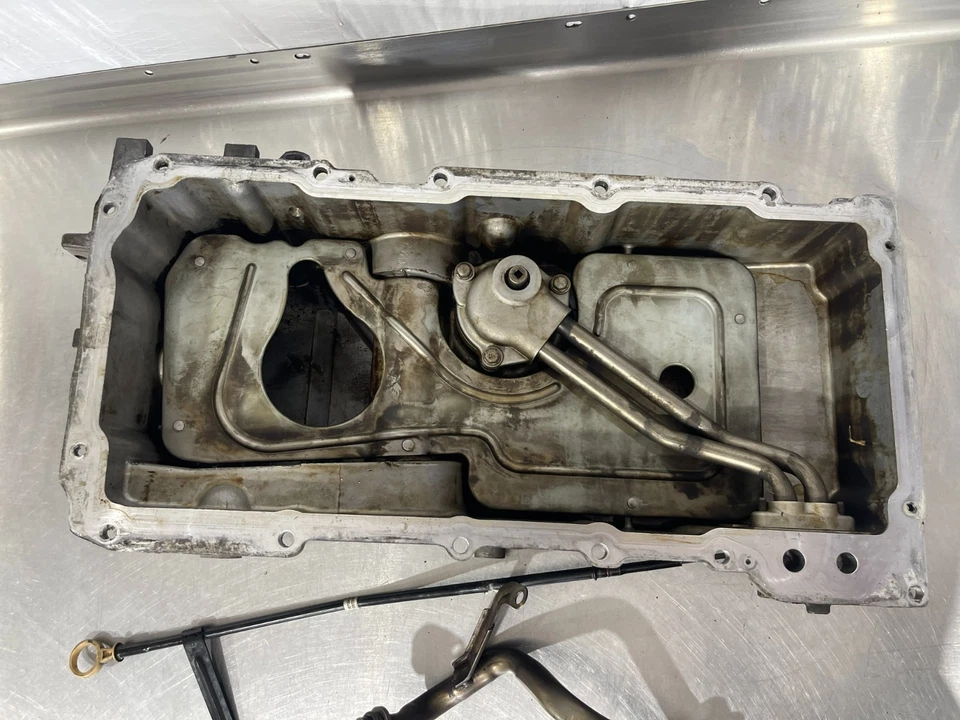 2003-2009 Trailblazer SS TBSS Oil Pan Assembly - Image 4 of 4