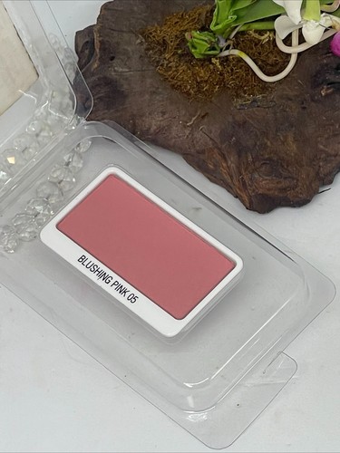 Elizabeth Arden Beautiful Color Radiance Blush Refill - 05 Blushing Pink - New - Picture 2 of 3