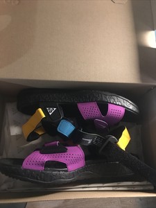 nike acg air deschutz black vivid purple