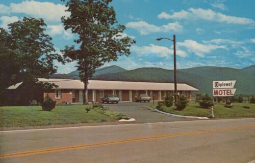 Diplomat Motel in Cumberland MD Postcard Roadside