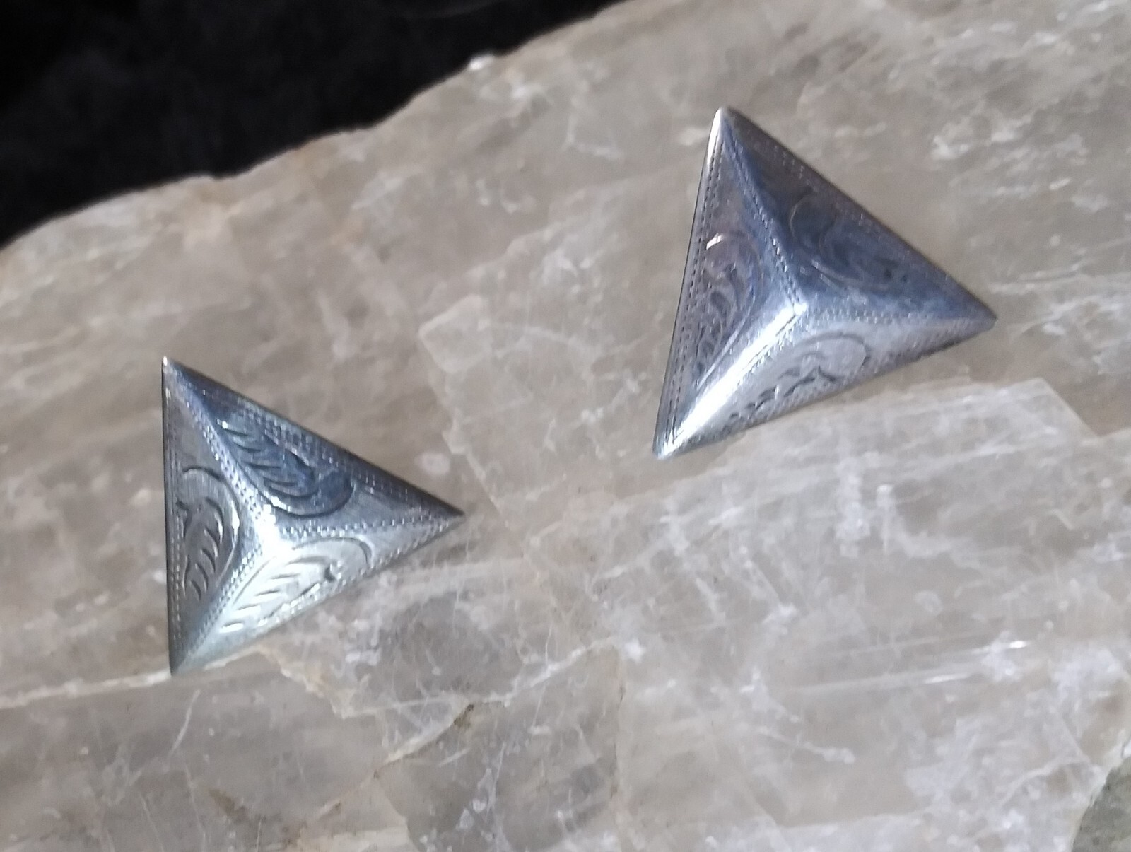 Vintage Sterling Silver Triangular Stud Earrings … - image 1