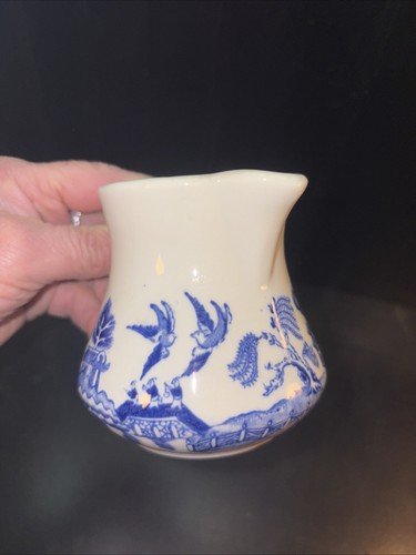 Vtg RARE 1930-1940’s Buffalo China USA restaurant Ware Blue Willow Creamer - Picture 3 of 6