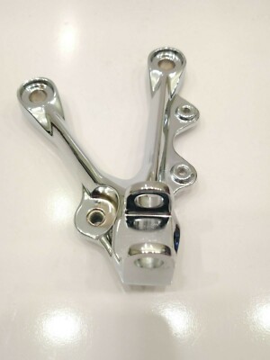 アンナ 05 06 KAWASAKI NINJA ZX6R ZX6RR FRONT LEFT FOOTREST BRACKET