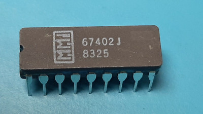 (QTY-1 ) 67402J Monolithic Memories Inc (MMI) FIFO, 64 x 5, Asynchronous, 18 Pin