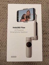 Insta360 Flow AI-Powered Smartphone Stabilizer Stone Gray