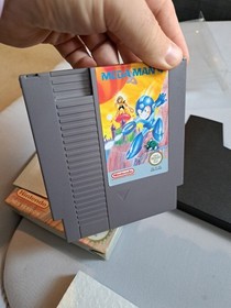Mega Man 4 NES CARTRIDGE + MANUAL UK PAL ULTRA RARE (NES-4V-UKV) NEAR MINT L@@K!