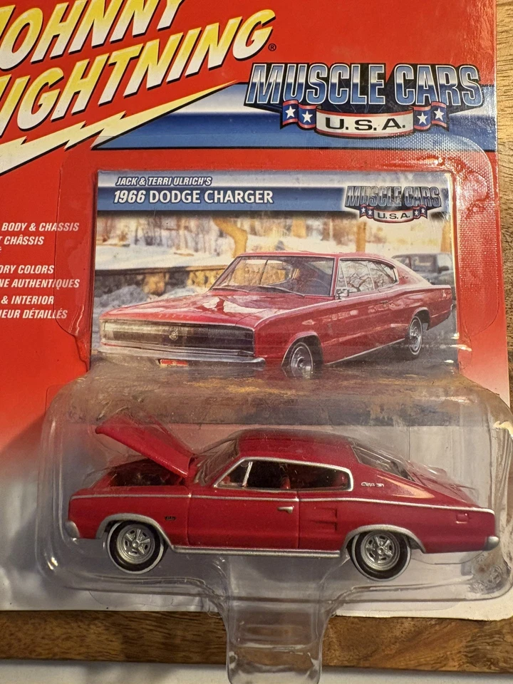 Johnny Lightning 1966 Dodge Charger 1:64 Scale Muscle Car NIB VG++ - Image 2 of 3