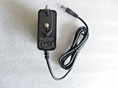 Wi NEU Original Netzteil smy01t-0841000v  mit LED 8,4V - 1A Stecker: 5,5mm/2,1mm