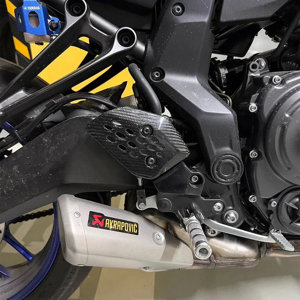 for Yamaha MT-07 2025+ mt 07 2025+100% Carbon Fiber Pedal Protection Board Pedal - Image 3 of 4