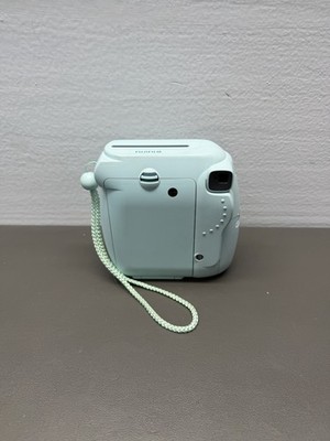 Fujifilm Instax Mini 8 Instant Film Camera Light/Mint Green tested