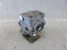 Meritor Wabco 9732980010 Service Relay Valve