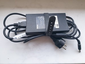Netzteil / AC-Adapter, 130W, Dell Laptop, Typ DA130PE1-00