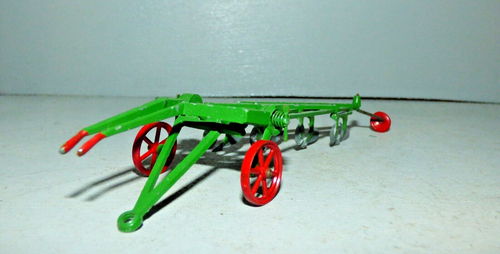 Arado tractor Gran Bretaña Granja Cuatro Surcos Verde No. 138 F 1:32 - Imagen 3 de 3