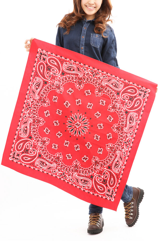 Sciarpa a tubo bandana paisley nero Sciarpa a tubo bandana paisley nero