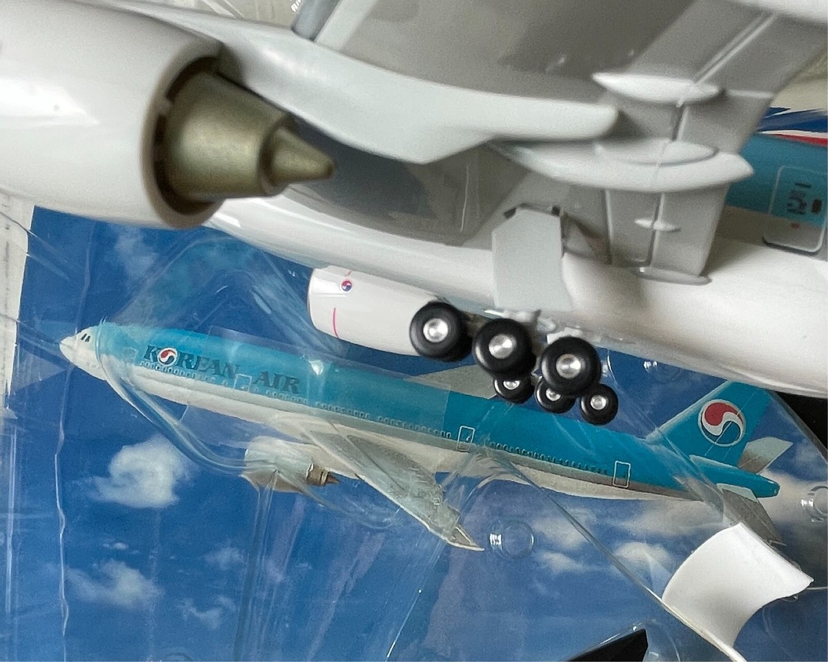 1/200 Korean Air B777-200航空機モデル (ヘルパ製) SALE! 1/200 HERPA KOREAN AIR Boeing 777-200 | eBay