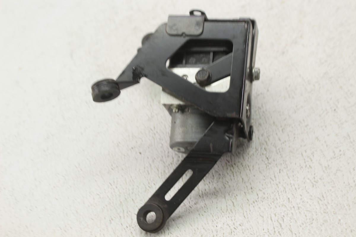 Kawasaki 16-19 Ninja Zx10r 2017 Zx10rr Abs Pump Unit Module