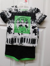 Batman Graphic T-Shirt and Knit Shorts Outfit Set-2 Pc-2T-NWT