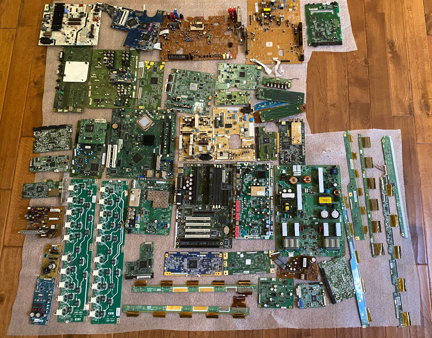 16lb 13.6oz Gold Recovery Scrap Motherboards Computer Laptop Desktop Precious Me eBay